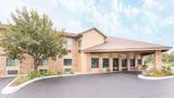 <b>Baymont Inn & Suites Muskegon Exterior</b>. Images powered by <a href="https://iceportal.shijigroup.com/" title="IcePortal" target="_blank">IcePortal</a>.