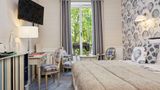 Le Relais St Jacques Hotel Room