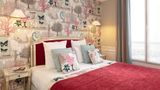 Le Relais St Jacques Hotel Room