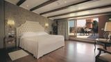 <b>Hotel Santa Chiara Suite</b>. Images powered by <a href="https://iceportal.shijigroup.com/" title="IcePortal" target="_blank">IcePortal</a>.