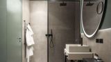 Hotel Tocq Room