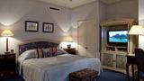 <b>The Leonard Hotel & Residence Room</b>. Images powered by <a href="https://iceportal.shijigroup.com/" title="IcePortal" target="_blank">IcePortal</a>.