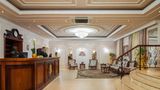 <b>Mozart Hotel Lobby</b>. Images powered by <a href="https://iceportal.shijigroup.com/" title="IcePortal" target="_blank">IcePortal</a>.