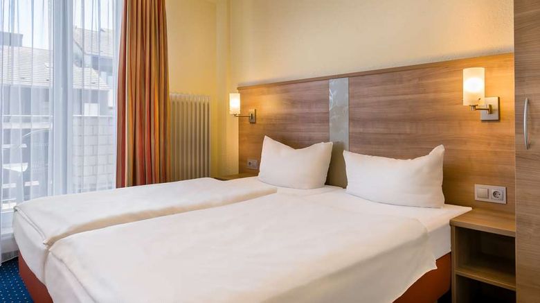 <b>TOP Acora Hotel und Wohnen Bonn Room</b>. Images powered by <a href="https://iceportal.shijigroup.com/" title="IcePortal" target="_blank">IcePortal</a>.