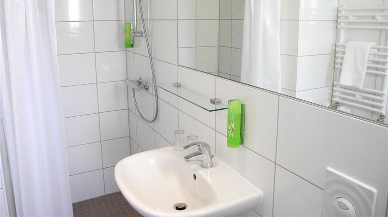 <b>TOP EMBRACE HotelSportforum Room</b>. Images powered by <a href=https://www.travelagewest.com/Hotels/Rostock-Germany/