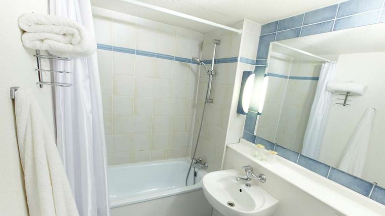 <b>Campanile Bordeaux-Le-Bouscat Room</b>. Images powered by <a href="https://iceportal.shijigroup.com/" title="IcePortal" target="_blank">IcePortal</a>.