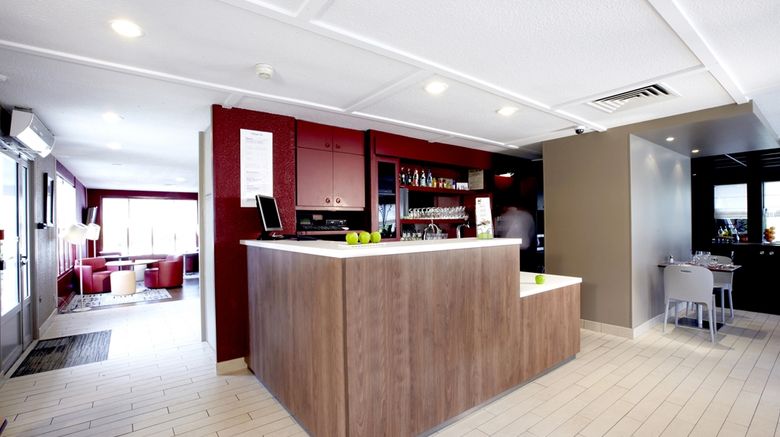 <b>Campanile Grenoble North Lobby</b>. Images powered by <a href="https://iceportal.shijigroup.com/" title="IcePortal" target="_blank">IcePortal</a>.