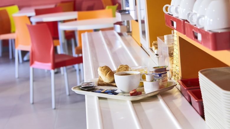 <b>Premiere Classe Bordeaux Nord-Lac Restaurant</b>. Images powered by <a href="https://iceportal.shijigroup.com/" title="IcePortal" target="_blank">IcePortal</a>.