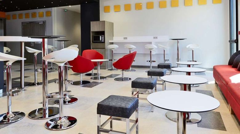 <b>Premiere Classe Lyon Est - Saint Priest Restaurant</b>. Images powered by <a href="https://iceportal.shijigroup.com/" title="IcePortal" target="_blank">IcePortal</a>.
