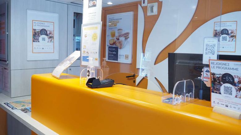 <b>Hotel Premiere Classe Lobby</b>. Images powered by <a href="https://iceportal.shijigroup.com/" title="IcePortal" target="_blank">IcePortal</a>.