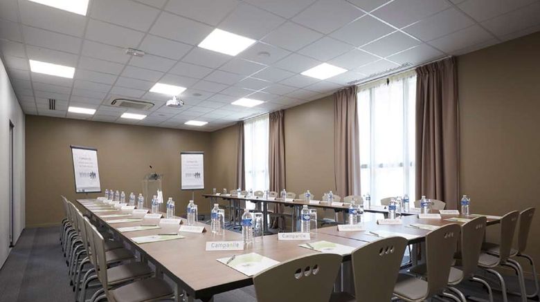 <b>Hotel Campanile Ouest- Merignac Arpt Meeting</b>. Images powered by <a href="https://iceportal.shijigroup.com/" title="IcePortal" target="_blank">IcePortal</a>.