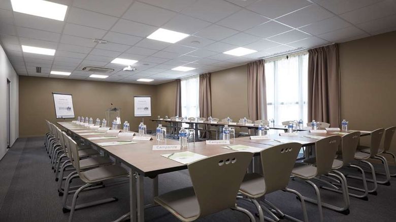 <b>Hotel Campanile Ouest- Merignac Arpt Meeting</b>. Images powered by <a href="https://iceportal.shijigroup.com/" title="IcePortal" target="_blank">IcePortal</a>.