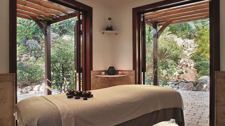 <b>Belmond La Samanna Spa</b>. Images powered by <a href="https://iceportal.shijigroup.com/" title="IcePortal" target="_blank">IcePortal</a>.
