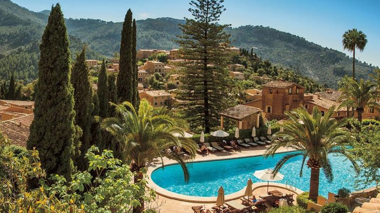 Large pool - Picture of La Residencia, A Belmond Hotel, Mallorca
