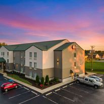 Best Western Plus Russellville Hotel