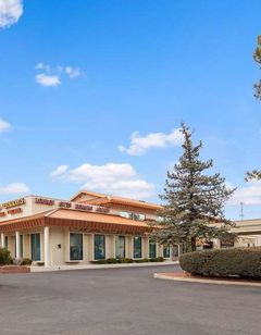Best Western Premier Grand Canyon Squire