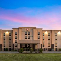 Best Western Plus Jonesboro Inn & Suites