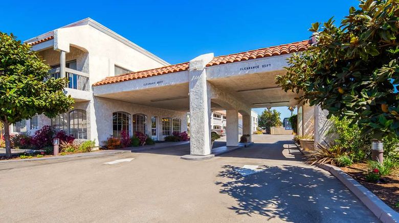 SureStay Hotel Camarillo Exterior. Images powered by <a href="https://iceportal.shijigroup.com" target="_blank" rel="noopener">Ice Portal</a>.
