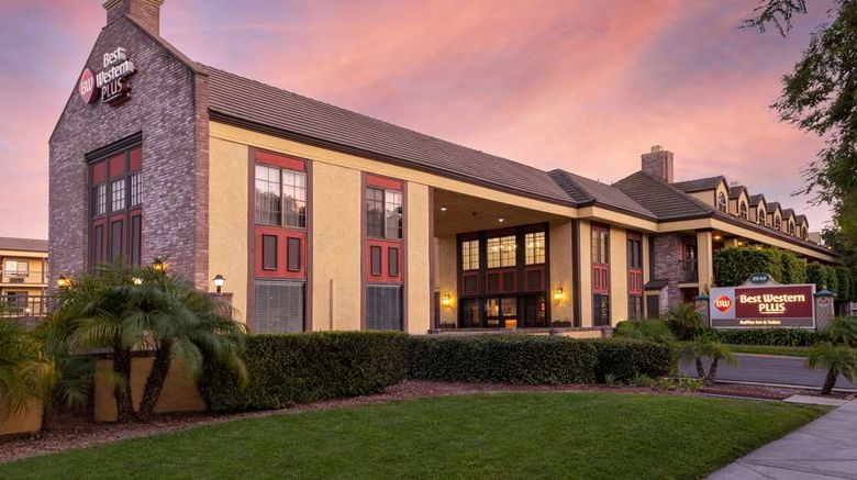 Best Western Plus Raffles Inn  and  Suites Exterior. Images powered by <a href="https://iceportal.shijigroup.com" target="_blank" rel="noopener">Ice Portal</a>.