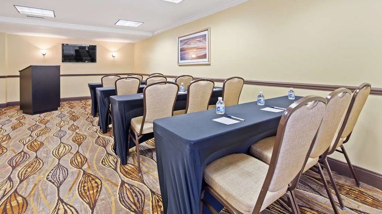 <b>Best Western Palm Beach Lakes Meeting</b>. Images powered by <a href="https://iceportal.shijigroup.com/" title="IcePortal" target="_blank">IcePortal</a>.
