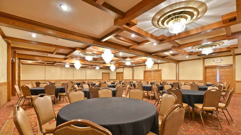 <b>Best Western Prairie Inn & Conf Ctr Ballroom</b>. Images powered by <a href="https://iceportal.shijigroup.com/" title="IcePortal" target="_blank">IcePortal</a>.