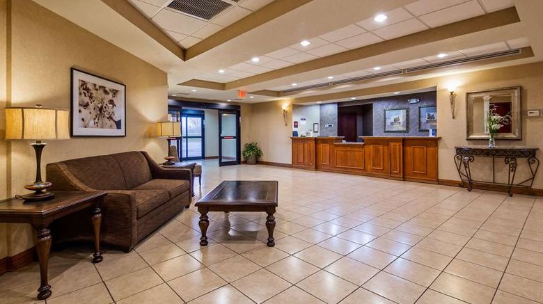 <b>Best Western Annawan Inn Lobby</b>. Images powered by <a href="https://iceportal.shijigroup.com/" title="IcePortal" target="_blank">IcePortal</a>.