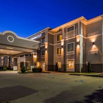 Best Western Plus Chalmette Hotel