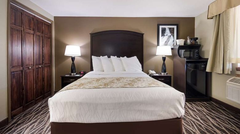 <b>Best Western Weston Inn Room</b>. Images powered by <a href="https://iceportal.shijigroup.com/" title="IcePortal" target="_blank">IcePortal</a>.