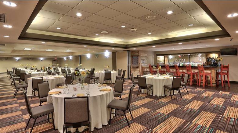 <b>Best Western Plus Rio Grande Inn Ballroom</b>. Images powered by <a href="https://iceportal.shijigroup.com/" title="IcePortal" target="_blank">IcePortal</a>.
