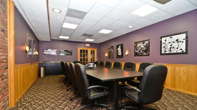 <b>Best Western Plus Plattsburgh Meeting</b>. Images powered by <a href="https://iceportal.shijigroup.com/" title="IcePortal" target="_blank">IcePortal</a>.