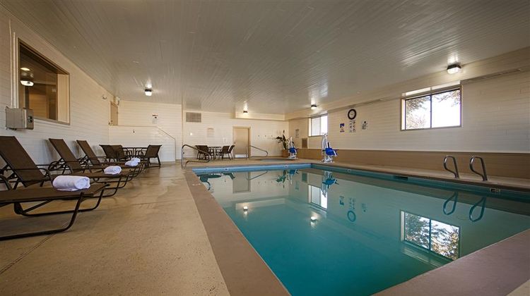 Best Western Inn & Suites Pool
