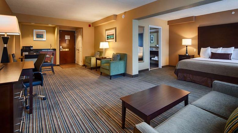 <b>Best Western Plus Harrisburg East Inn Suite</b>. Images powered by <a href="https://iceportal.shijigroup.com/" title="IcePortal" target="_blank">IcePortal</a>.