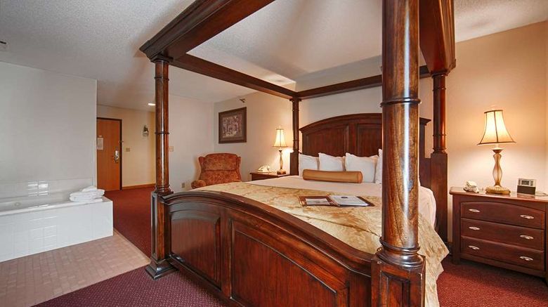 <b>Best Western of Huron Room</b>. Images powered by <a href="https://iceportal.shijigroup.com/" title="IcePortal" target="_blank">IcePortal</a>.