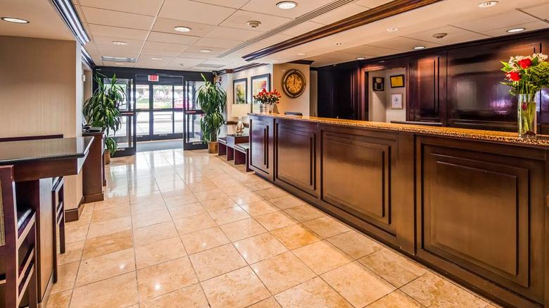 <b>Best Western Dulles Airport Inn Lobby</b>. Images powered by <a href="https://iceportal.shijigroup.com/" title="IcePortal" target="_blank">IcePortal</a>.