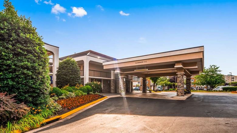 <b>Best Western Dulles Airport Inn Exterior</b>. Images powered by <a href="https://iceportal.shijigroup.com/" title="IcePortal" target="_blank">IcePortal</a>.