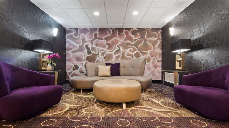 <b>Best Western Plover Hotel & Conf Center Lobby</b>. Images powered by <a href="https://iceportal.shijigroup.com/" title="IcePortal" target="_blank">IcePortal</a>.