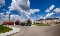 Vegreville Garden Inn Vegreville Ab Hotels Gds Reservation Codes Travel Weekly