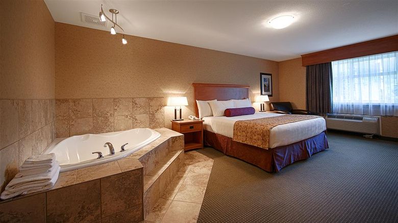 <b>Best Western Sicamous Inn Room</b>. Images powered by <a href="https://iceportal.shijigroup.com/" title="IcePortal" target="_blank">IcePortal</a>.