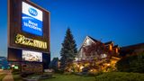 <b>Best Western Fireside Inn Exterior</b>. Images powered by <a href="https://iceportal.shijigroup.com/" title="IcePortal" target="_blank">IcePortal</a>.
