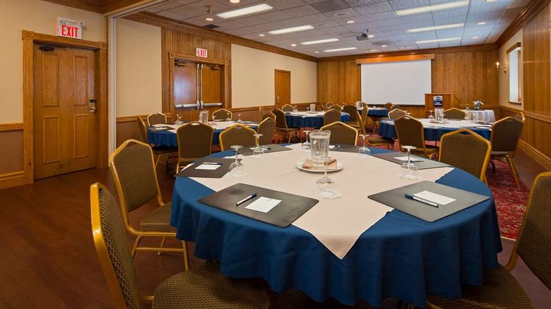 <b>Best Western Fireside Inn Meeting</b>. Images powered by <a href="https://iceportal.shijigroup.com/" title="IcePortal" target="_blank">IcePortal</a>.