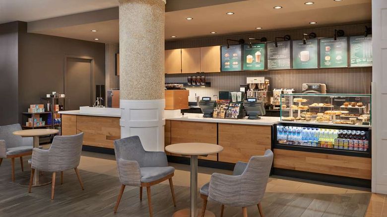 <b>Best Western Parkway Hotel Toronto North Restaurant</b>. Images powered by <a href="https://iceportal.shijigroup.com/" title="IcePortal" target="_blank">IcePortal</a>.
