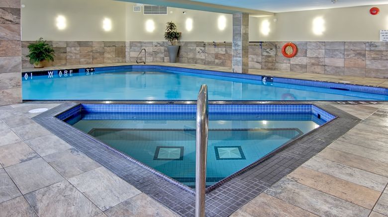 <b>Best Western Plus Toronto North York Pool</b>. Images powered by <a href="https://iceportal.shijigroup.com/" title="IcePortal" target="_blank">IcePortal</a>.