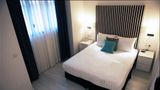 Best Western Regency Suites Hotel Room
