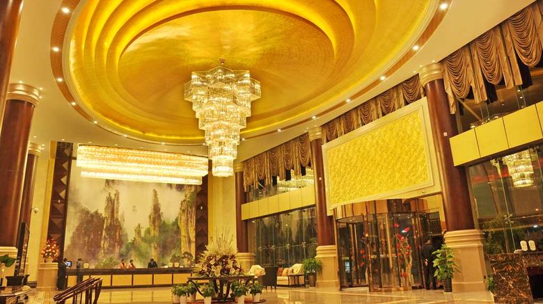 Grand Hotel Zhangjiajie Lobby. Images powered by <a href="https://iceportal.shijigroup.com" target="_blank" rel="noopener">Ice Portal</a>.