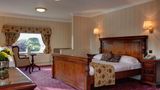 Best Western Plus Castle Inn Hotel Room