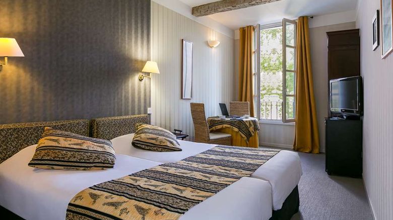 <b>Best Western Hotel Le Guilhem Room</b>. Images powered by <a href="https://iceportal.shijigroup.com/" title="IcePortal" target="_blank">IcePortal</a>.