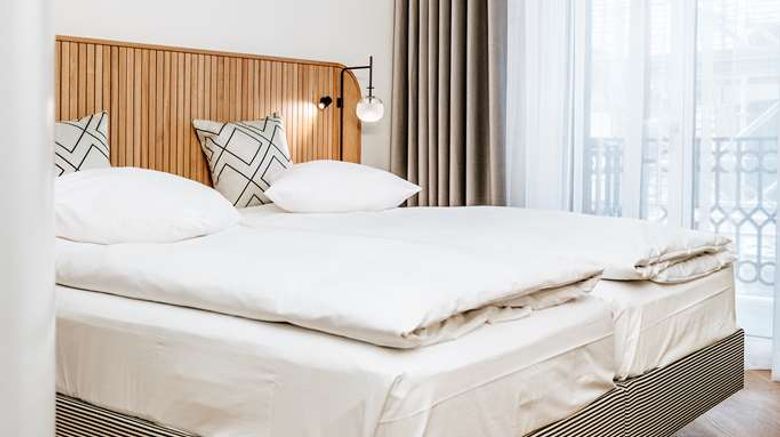 <b>Best Western Plus Hotel Bern Room</b>. Images powered by <a href="https://iceportal.shijigroup.com/" title="IcePortal" target="_blank">IcePortal</a>.