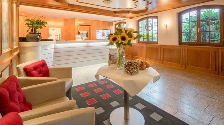 <b>Best Western Hotel Rebstock Lobby</b>. Images powered by <a href="https://iceportal.shijigroup.com/" title="IcePortal" target="_blank">IcePortal</a>.