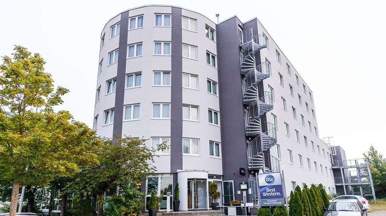 <b>Best Western Plazahotel Filderstadt Exterior</b>. Images powered by <a href="https://iceportal.shijigroup.com/" title="IcePortal" target="_blank">IcePortal</a>.