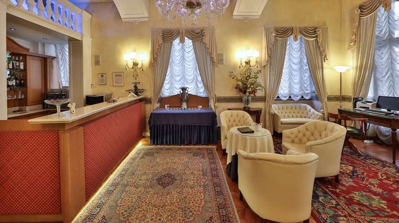 <b>Best Western Plus Hotel Genova Restaurant</b>. Images powered by <a href="https://iceportal.shijigroup.com/" title="IcePortal" target="_blank">IcePortal</a>.